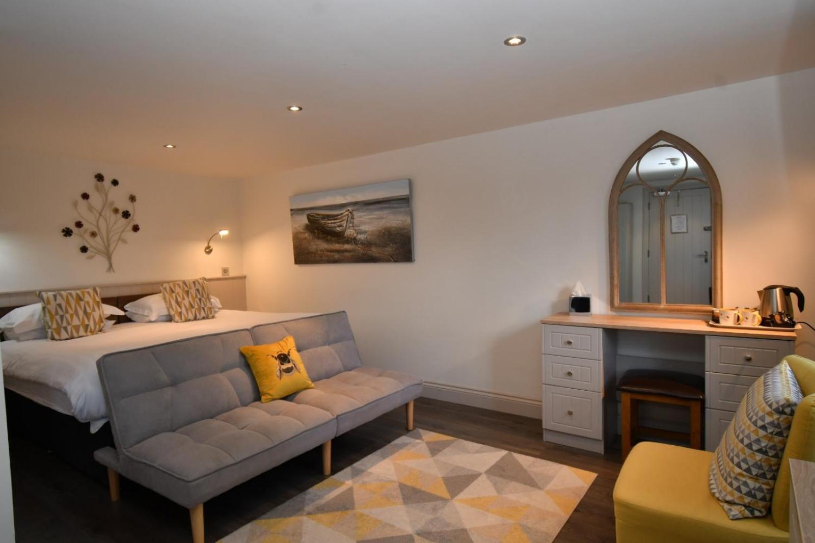 Tudor Lodge Bed & Breakfast Manorbier Ngoại thất bức ảnh