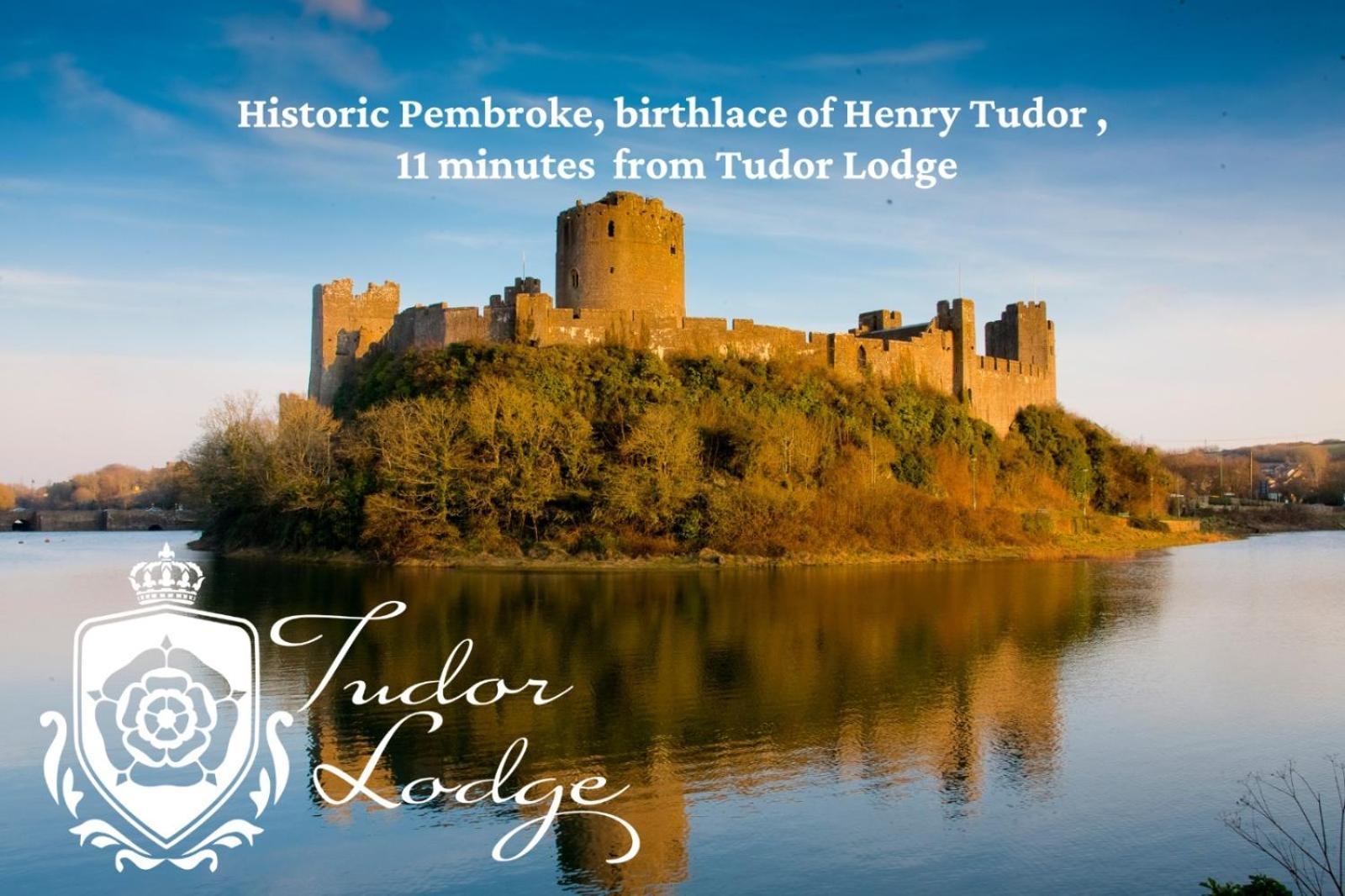 Tudor Lodge Bed & Breakfast Manorbier Ngoại thất bức ảnh