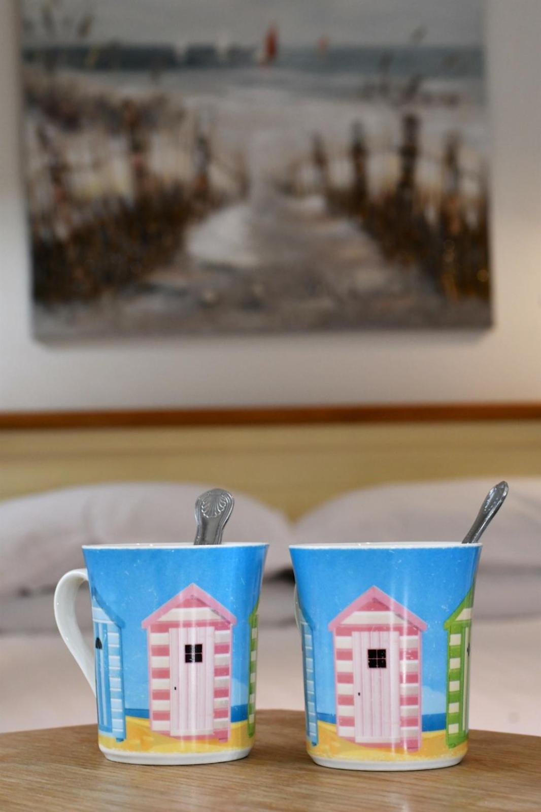 Tudor Lodge Bed & Breakfast Manorbier Ngoại thất bức ảnh